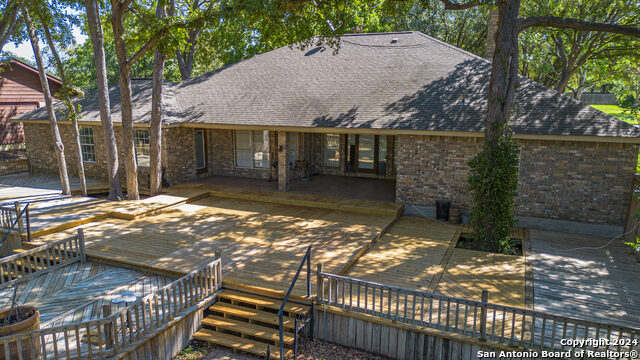 Seguin, Texas, 78155, United States, 4 Bedrooms Bedrooms, ,3 BathroomsBathrooms,Residential,For Sale,1880390