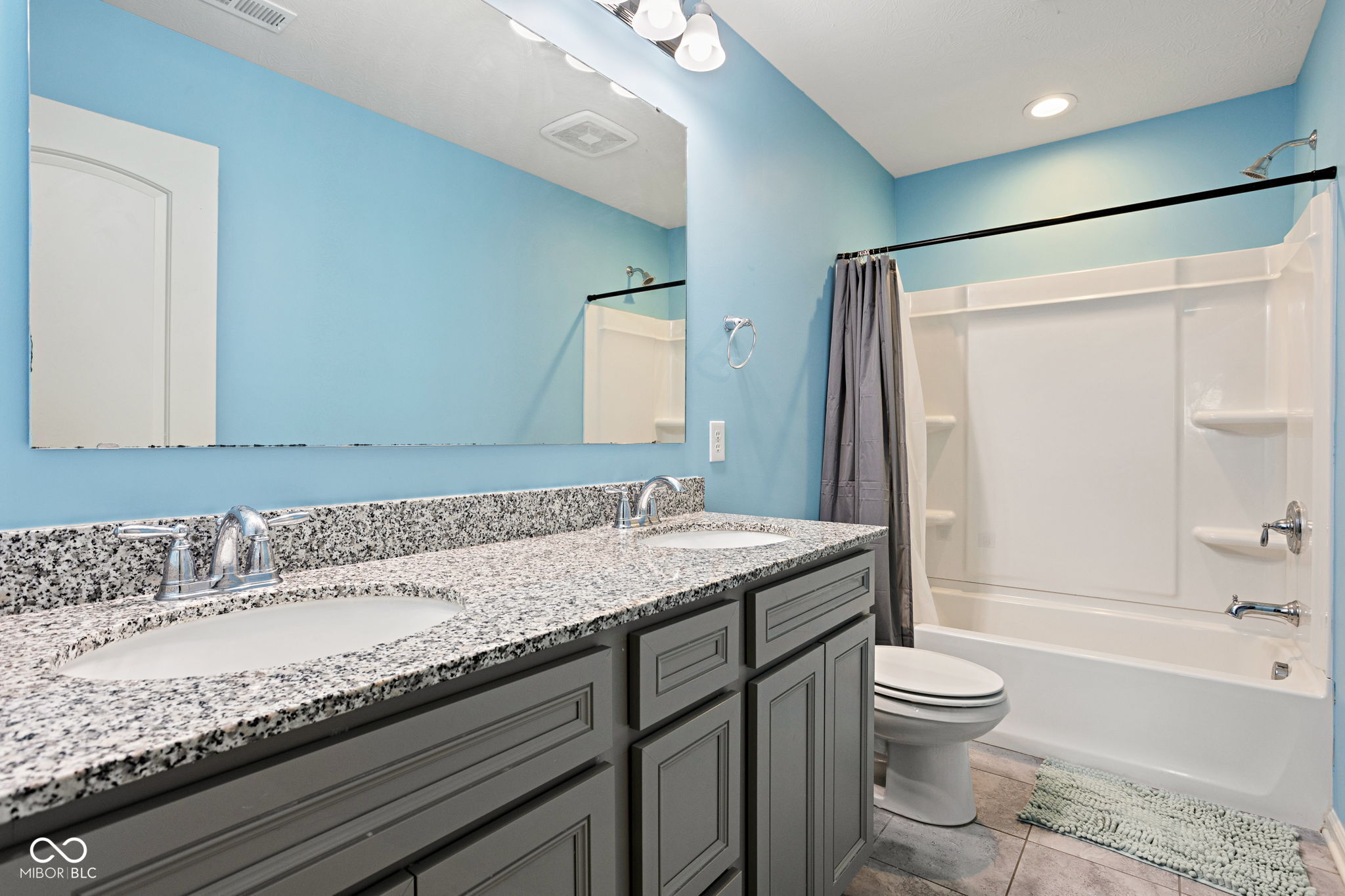 Noblesville, Indiana, 46062, United States, 6 Bedrooms Bedrooms, ,4 BathroomsBathrooms,Residential,For Sale,1987337