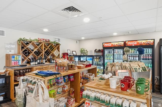 Park City, Utah, 84060, United States, 3 Bedrooms Bedrooms, ,4 BathroomsBathrooms,Residential,For Sale,1984614