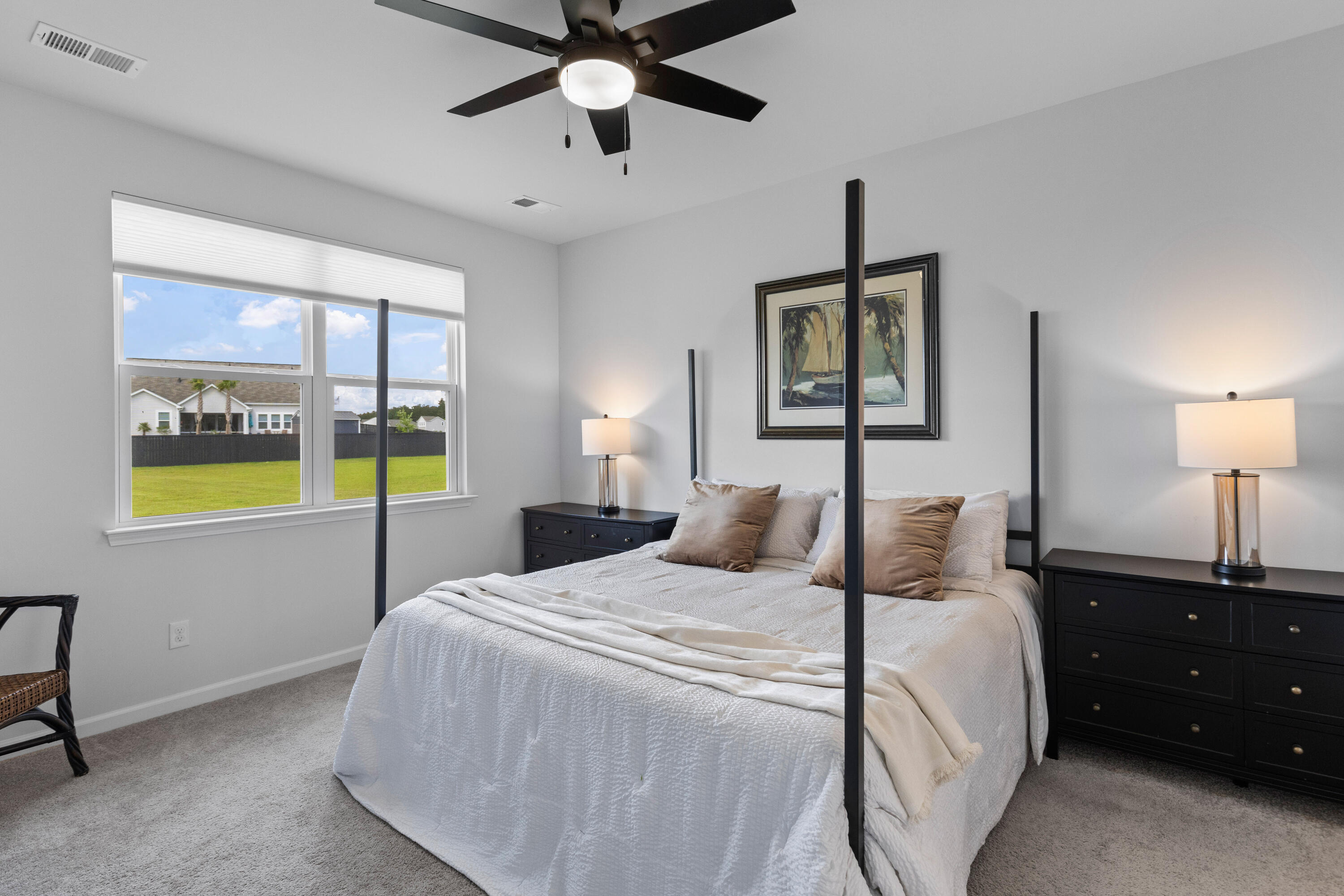 Huger, South Carolina, 29450, United States, 4 Bedrooms Bedrooms, ,2 BathroomsBathrooms,Residential,For Sale,1932638