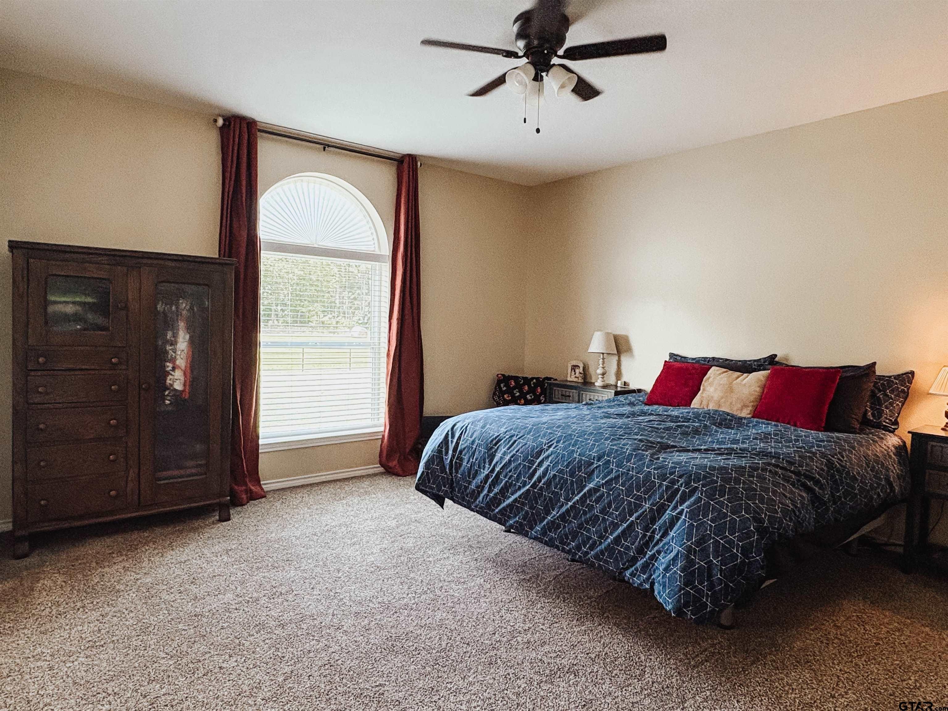Pittsburg, Texas, 75686, United States, 4 Bedrooms Bedrooms, ,3 BathroomsBathrooms,Residential,For Sale,1900555