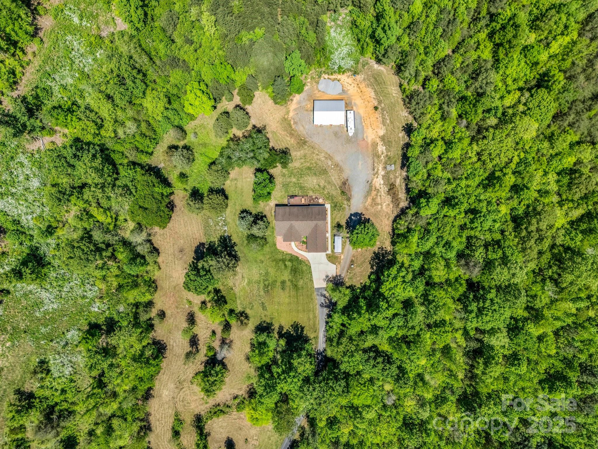 Lincolnton, North Carolina, 28092, United States, 3 Bedrooms Bedrooms, ,3 BathroomsBathrooms,Residential,For Sale,2005989