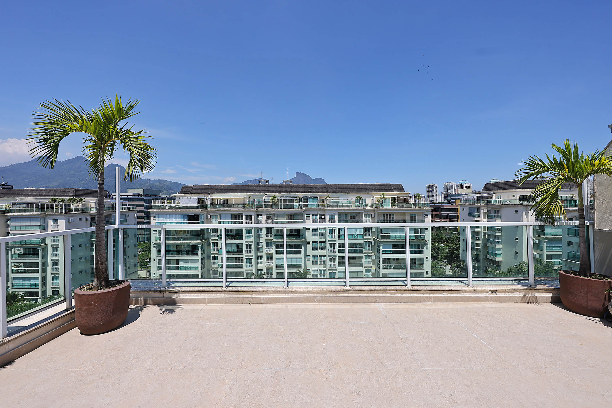 Duplex penthouse with terrace and Pedra da Gávea views at Le Parc - 物件實景