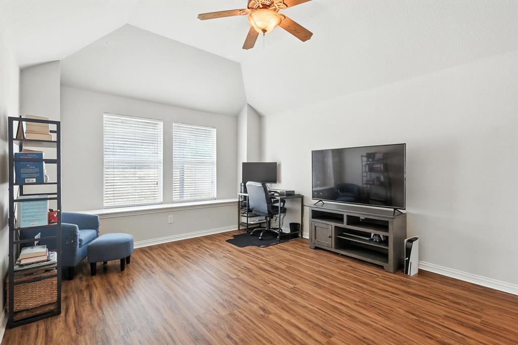 Grand Prairie, Texas, 75054, United States, 4 Bedrooms Bedrooms, ,4 BathroomsBathrooms,Residential,For Sale,1925878