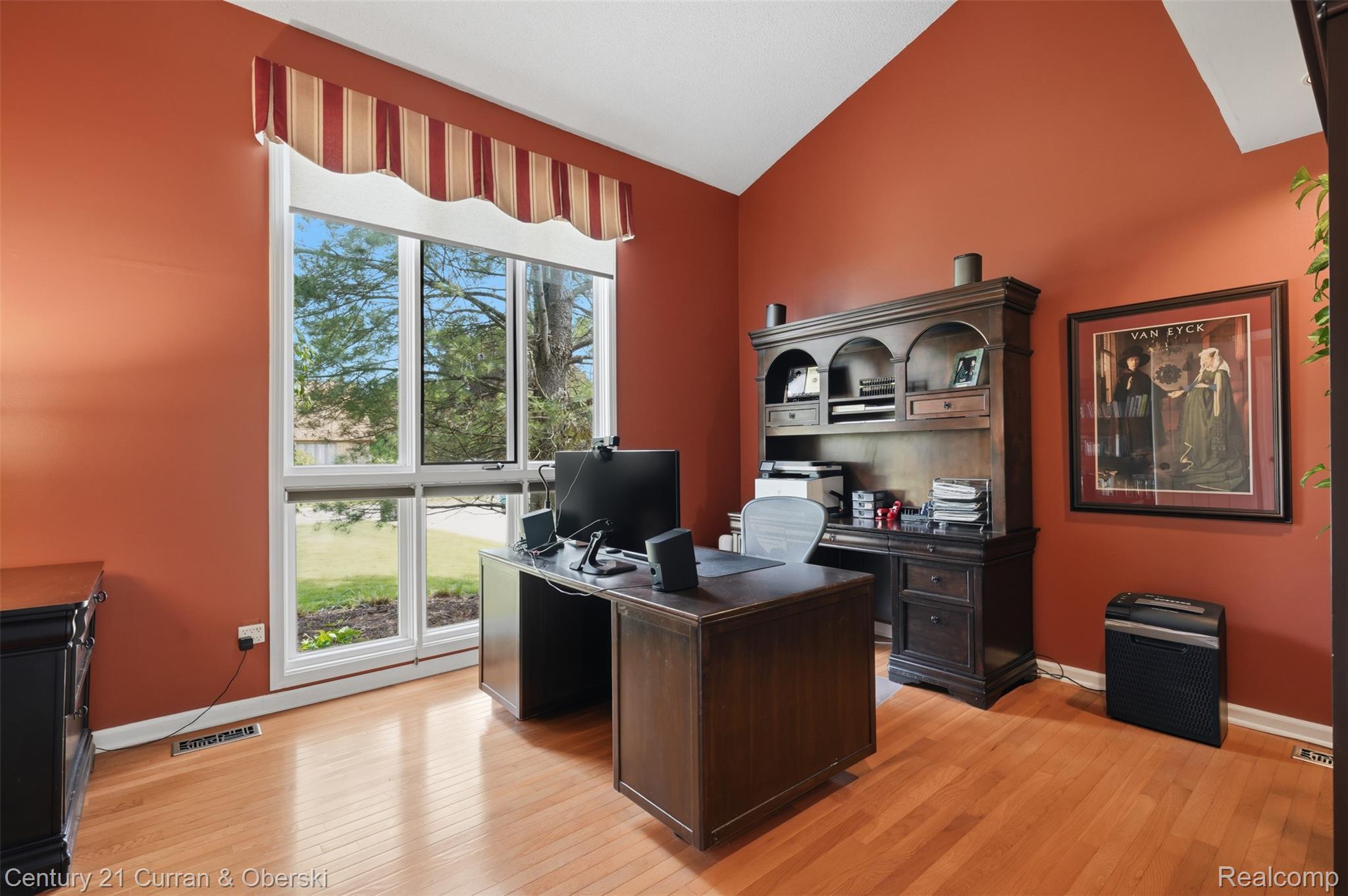 Farmington Hills, Michigan, 48331, United States, 4 Bedrooms Bedrooms, ,4 BathroomsBathrooms,Residential,For Sale,2048985