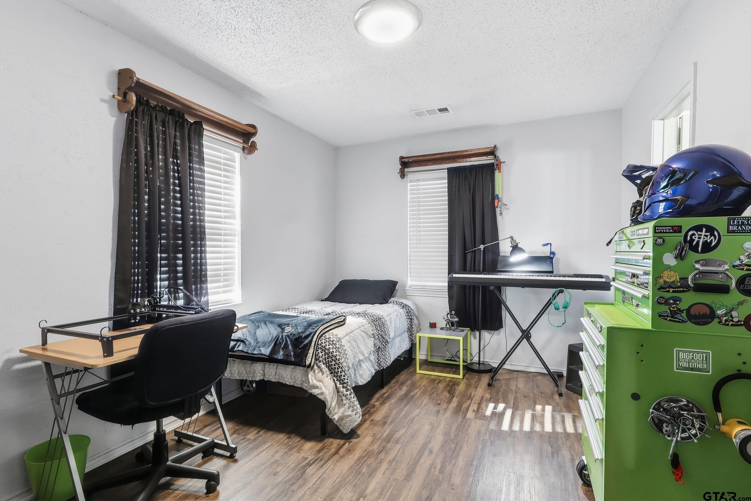 Leesburg, Texas, 75451, United States, 3 Bedrooms Bedrooms, ,2 BathroomsBathrooms,Residential,For Sale,1987369