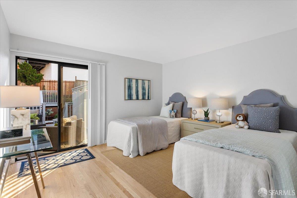 San Francisco, California, 94124, United States, 3 Bedrooms Bedrooms, ,2 BathroomsBathrooms,Residential,For Sale,2001801