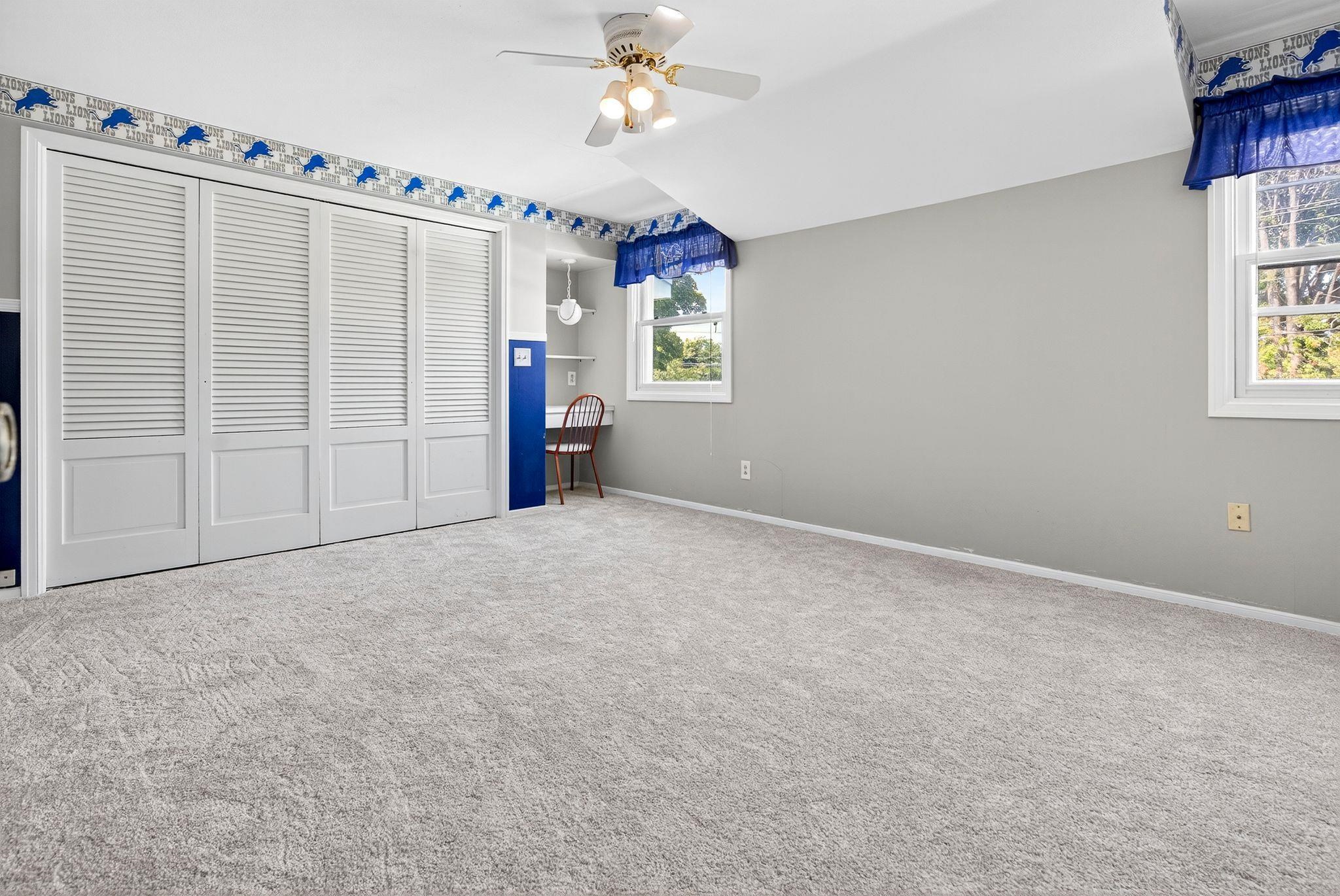 Hortonville, Wisconsin, 54944-9435, United States, 5 Bedrooms Bedrooms, ,4 BathroomsBathrooms,Residential,For Sale,1977478