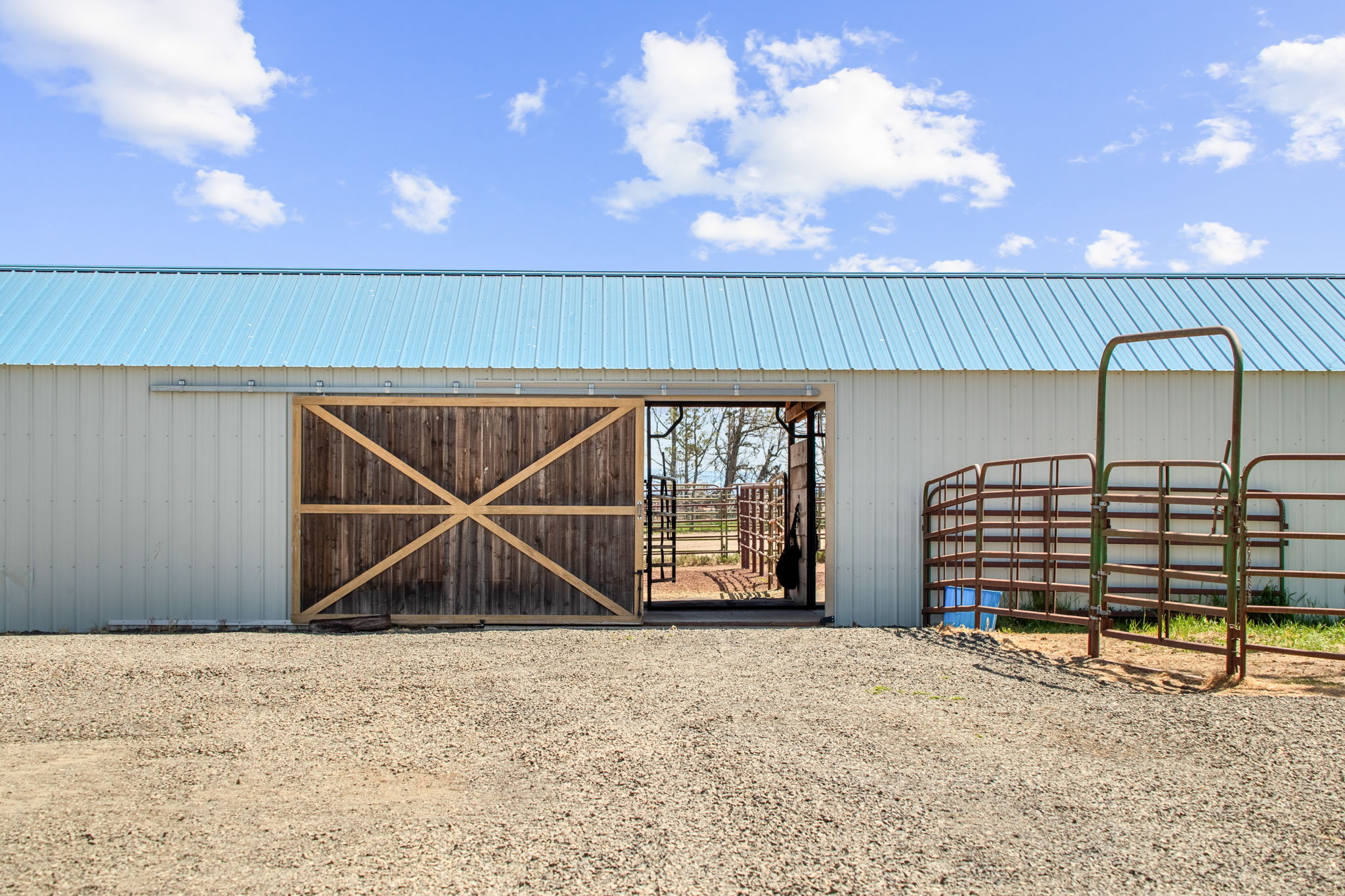 13501 SW Riggs Rd., Powell Butte, Oregon, 97753, United States, 3 Bedrooms Bedrooms, ,4 BathroomsBathrooms,Farm And Agriculture,For Sale,13501 SW Riggs Rd.,1623020