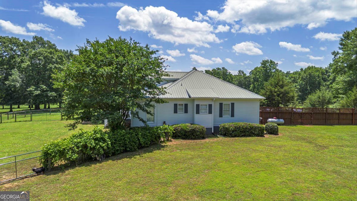 Colbert, Georgia, 30268, United States, ,Land,For Sale,1827038