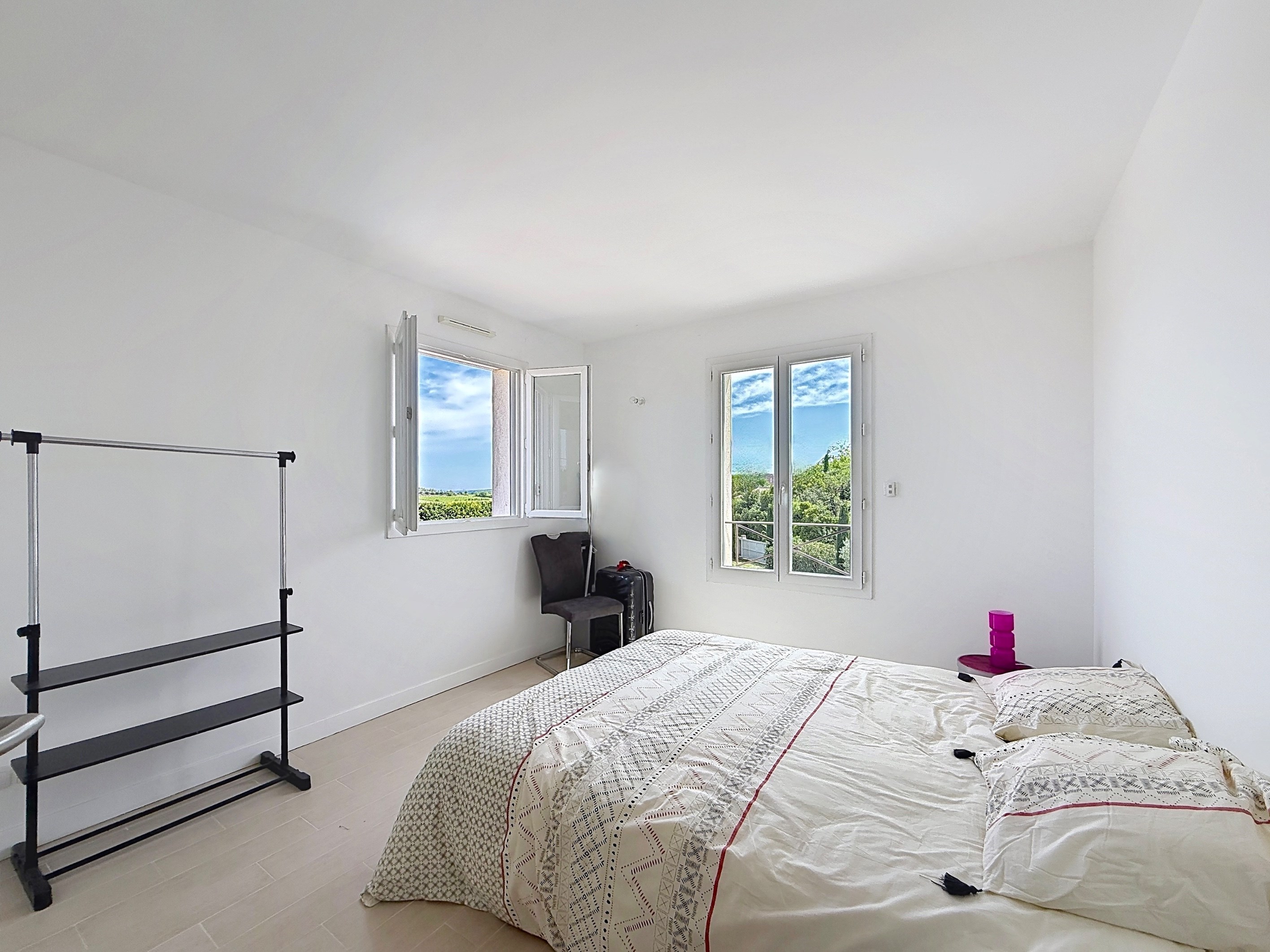  Contemporary villa with swimming pool, in immediate proximity to Uzès - 物件實景
