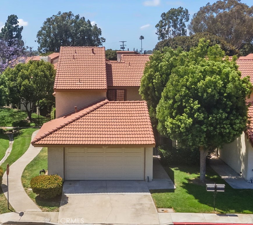 Huntington Beach, California, 92646, United States, 4 Bedrooms Bedrooms, ,3 BathroomsBathrooms,Residential,For Sale,1912576