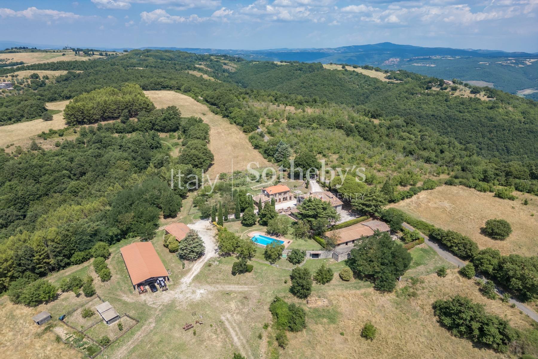  Panoramic country house with horse stables - 物件實景