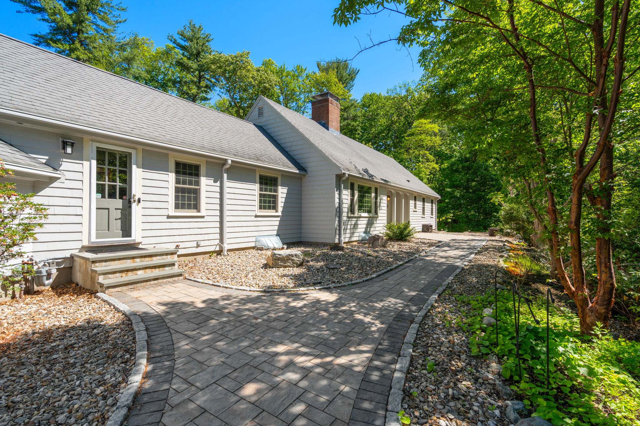  118 Newton Street, Weston, MA, 02493 - 物件實景