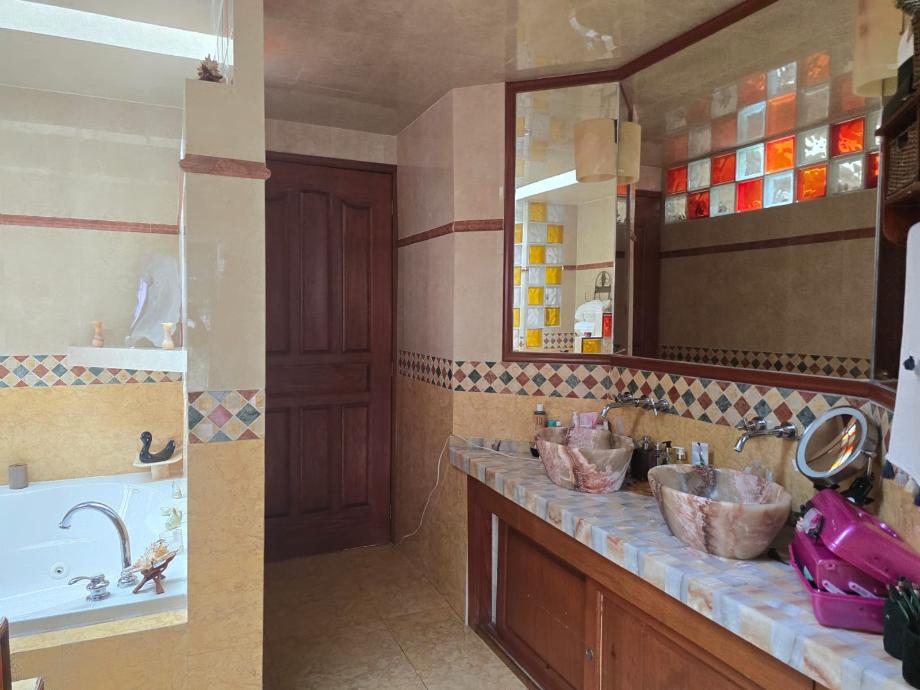 Zinacantepec, Estado de méxico, 51357, Mexico, 4 Bedrooms Bedrooms, ,5 BathroomsBathrooms,Residential,For Sale,1961105