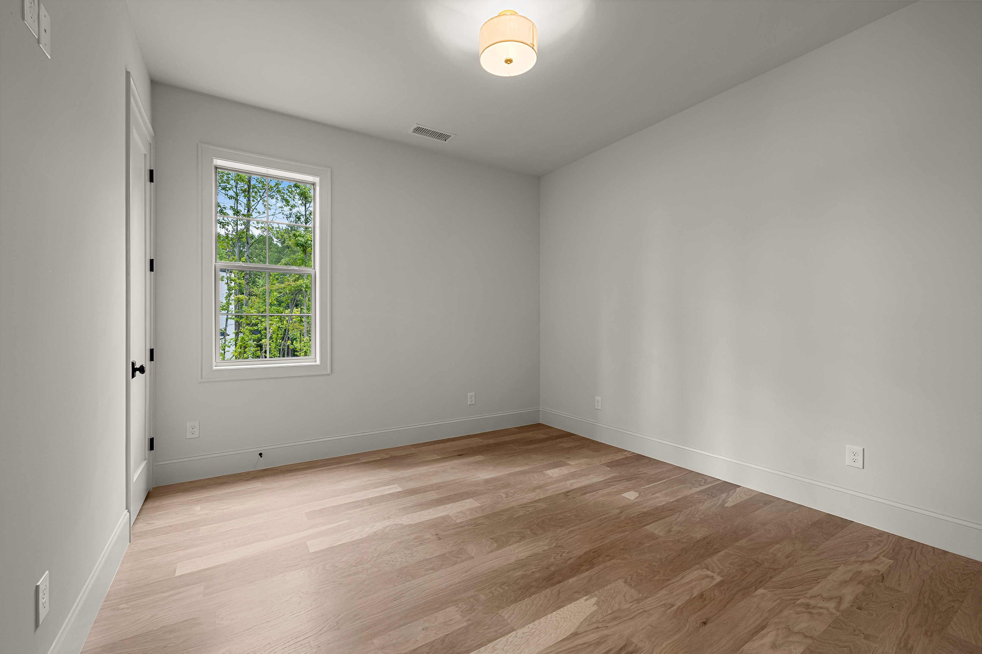  Beautiful New Construction With European Flair in Arbor Springs - 物件實景