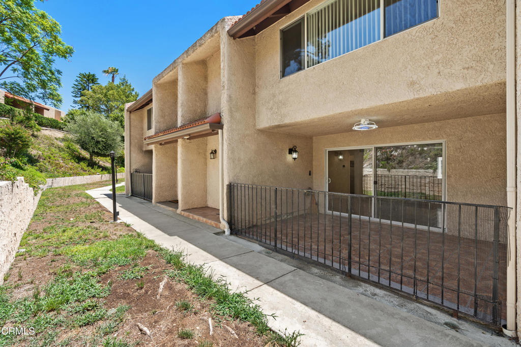 Burbank, California, 91504, United States, 4 Bedrooms Bedrooms, ,3 BathroomsBathrooms,Residential,For Sale,1896667