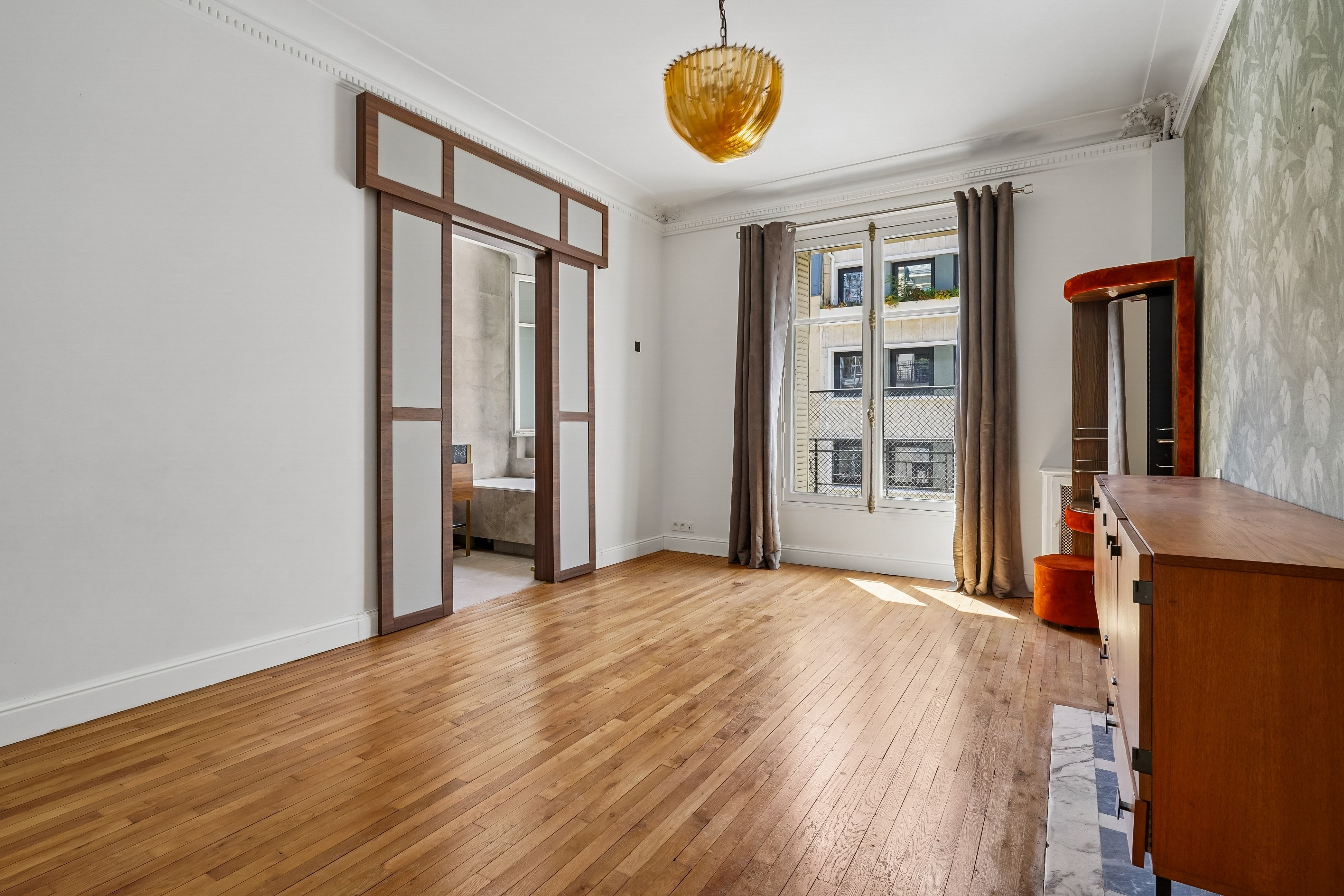 Elegant Parisian Apartment with Eiffel Tower Views - 物件實景