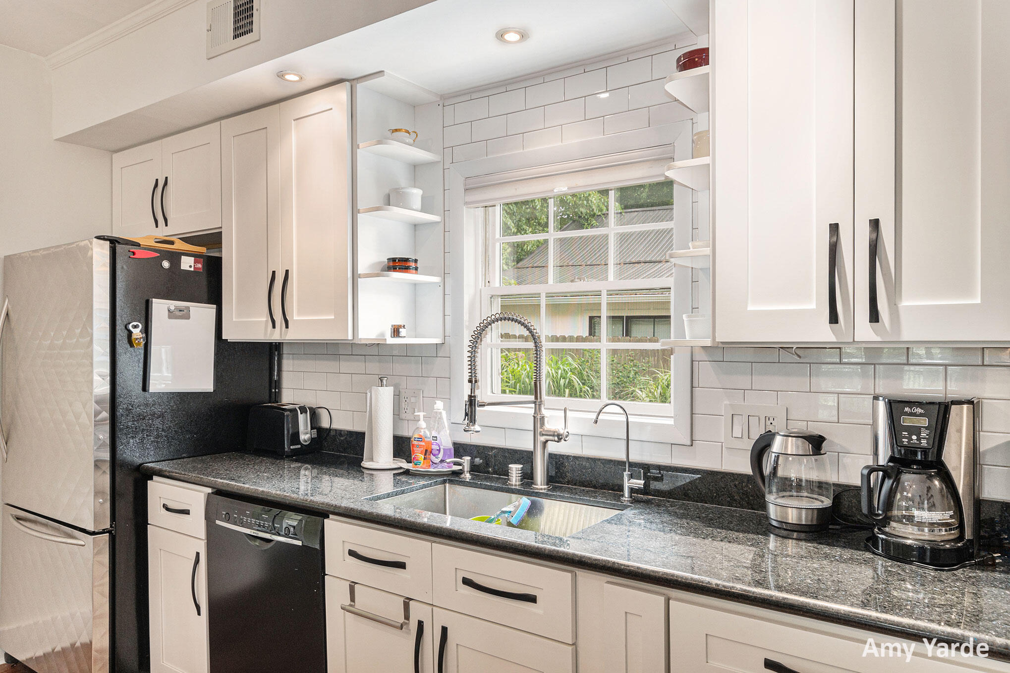 Saugatuck, Michigan, 49453, United States, 2 Bedrooms Bedrooms, ,2 BathroomsBathrooms,Residential,For Sale,1897560