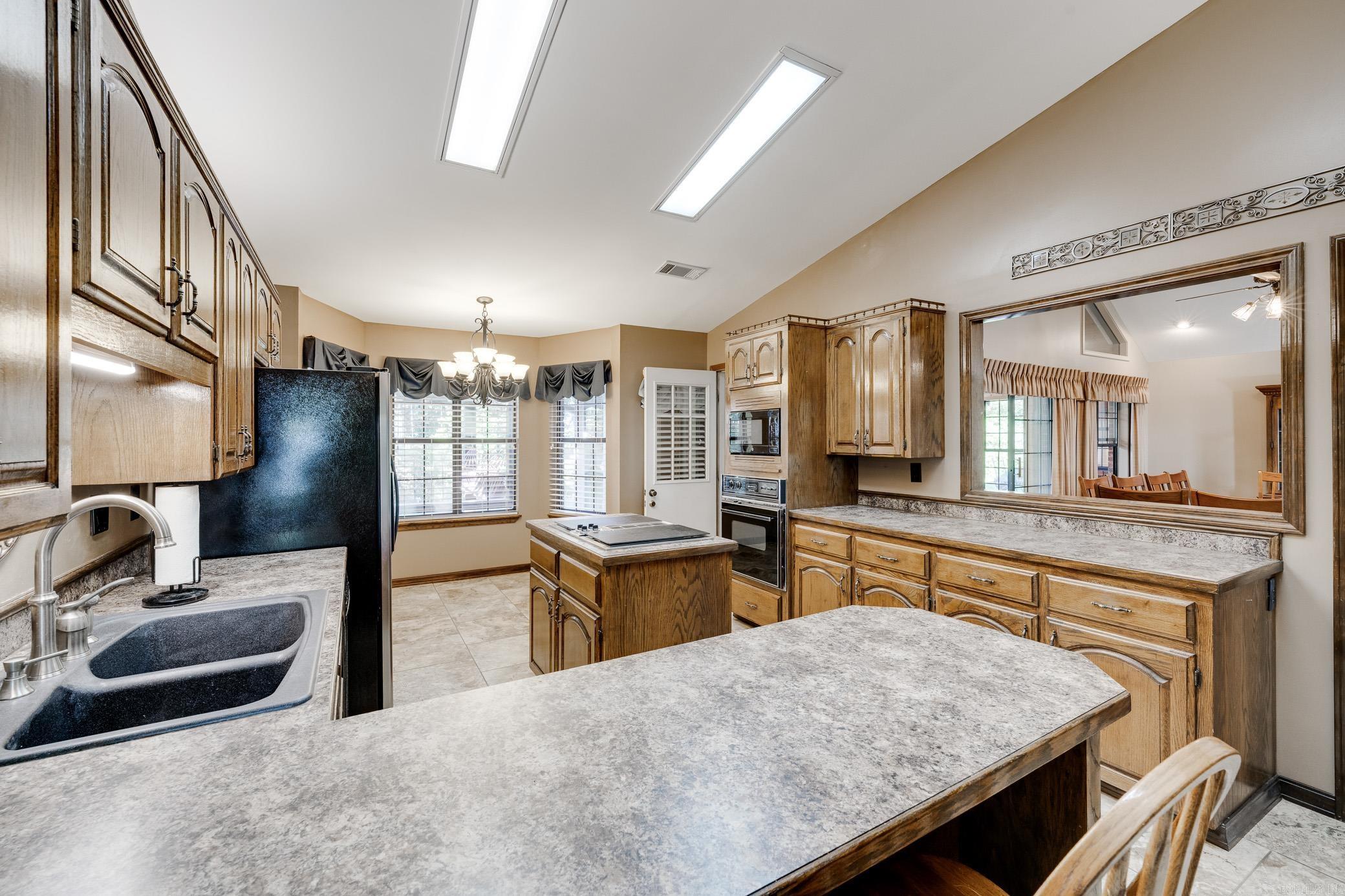 Conway, Arkansas, 72032, United States, 4 Bedrooms Bedrooms, ,2 BathroomsBathrooms,Residential,For Sale,1988204