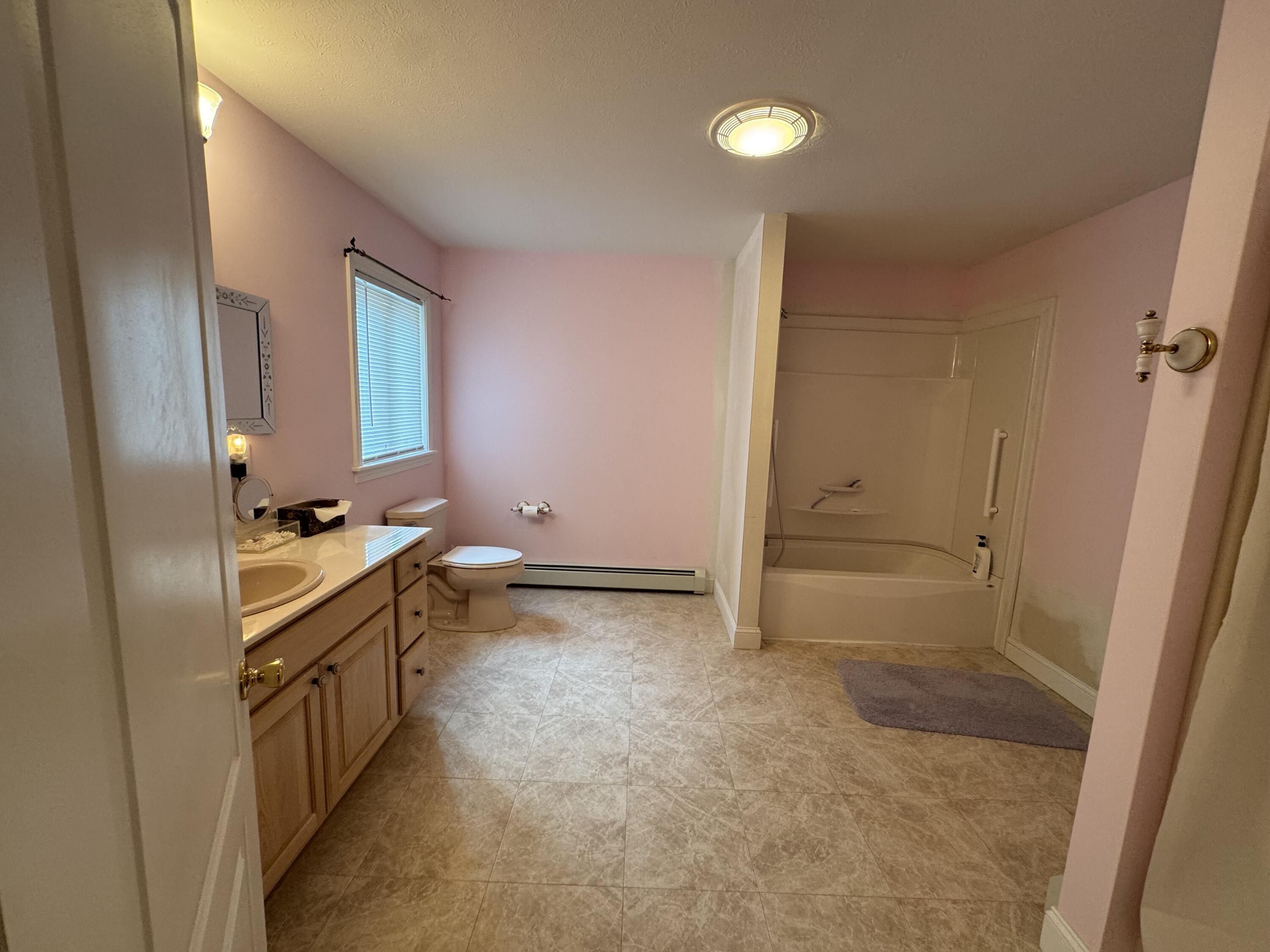 Acton, Maine, 04001, United States, 3 Bedrooms Bedrooms, ,2 BathroomsBathrooms,Residential,For Sale,1961670