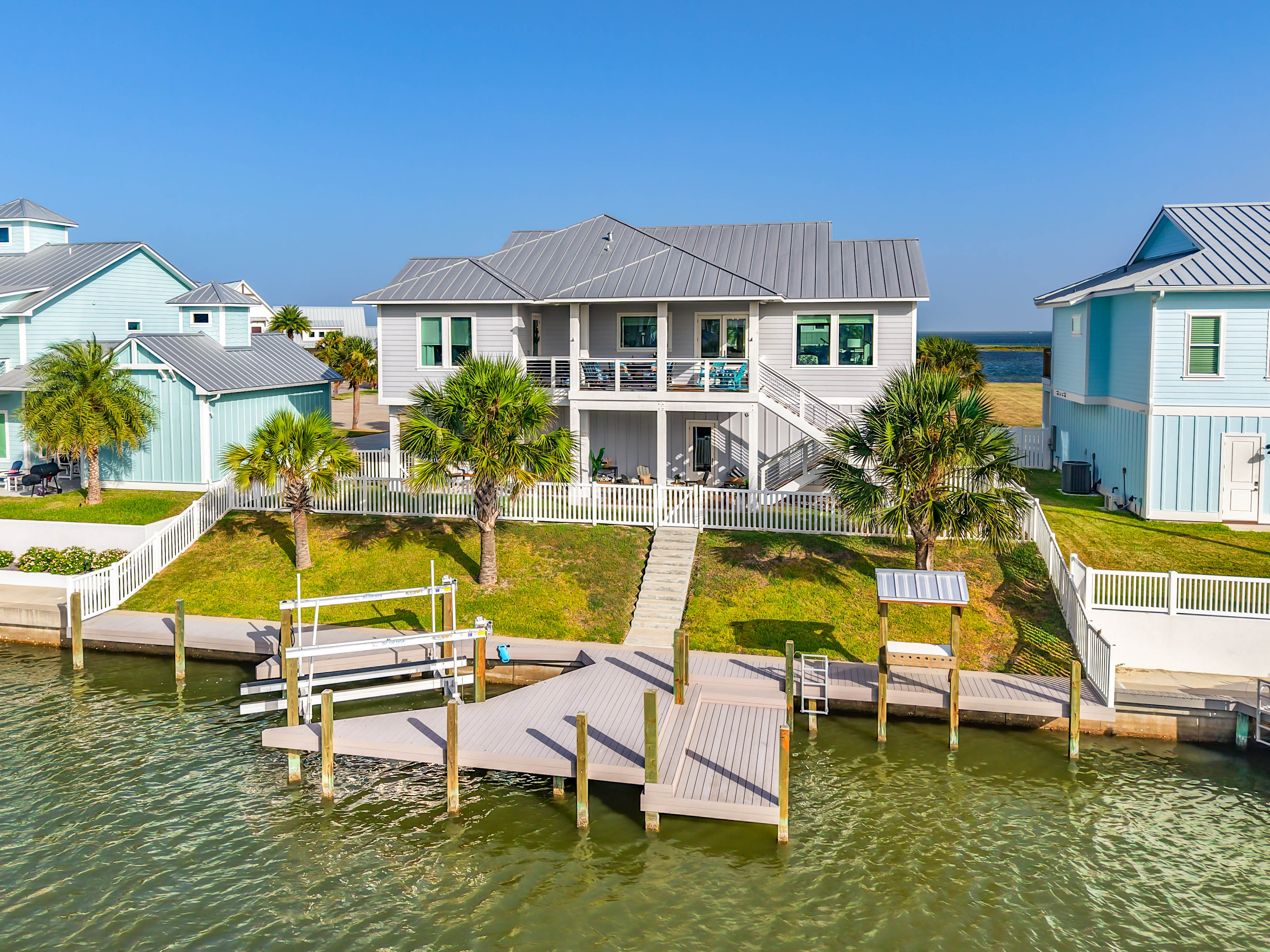  Luxury Waterfront Living - 物件實景
