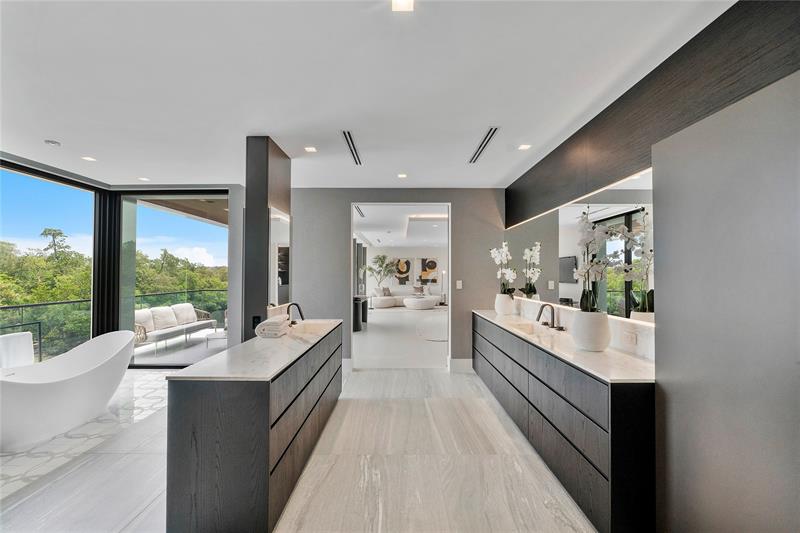 Boca Raton, Florida, 33432, United States, 6 Bedrooms Bedrooms, ,7 BathroomsBathrooms,Residential,For Sale,1955947