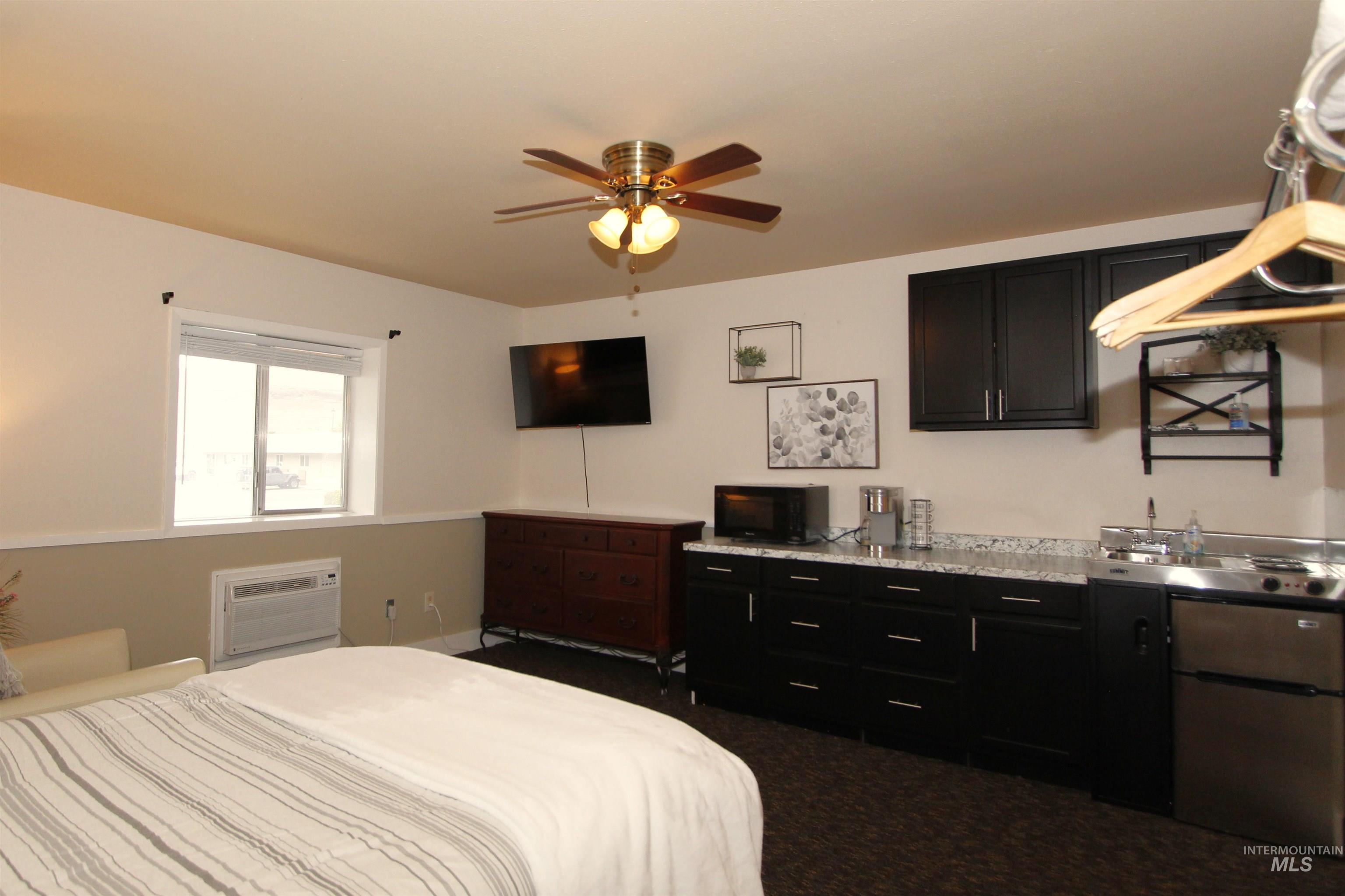 Asotin, Washington, 99402, United States, ,Residential,For Sale,1837718