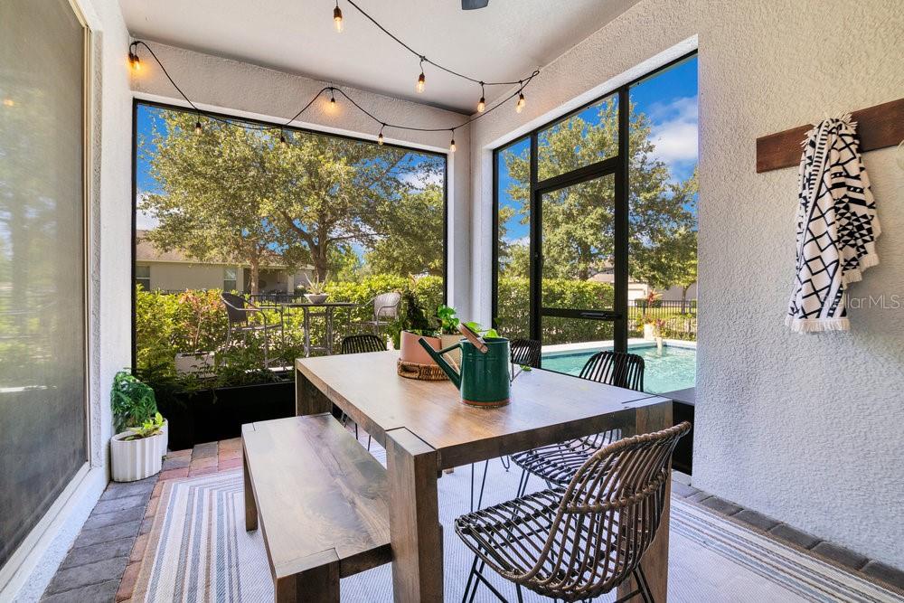 Winter Garden, Florida, 34787, United States, 4 Bedrooms Bedrooms, ,4 BathroomsBathrooms,Residential,For Sale,1828457