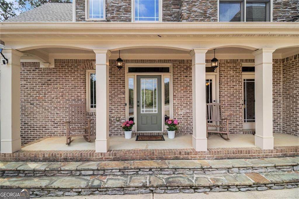 Douglasville, Georgia, 30135, United States, 5 Bedrooms Bedrooms, ,4 BathroomsBathrooms,Residential,For Sale,1886853