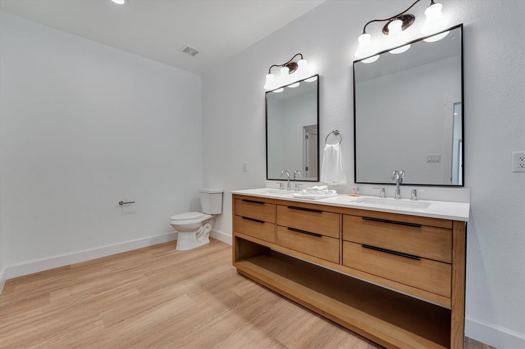 Conroe, Texas, 77303, United States, 3 Bedrooms Bedrooms, ,4 BathroomsBathrooms,Residential,For Sale,1976413