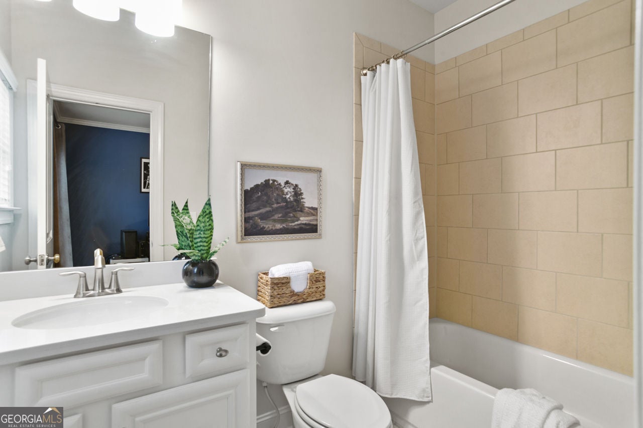 Marietta, Georgia, 30064, United States, 3 Bedrooms Bedrooms, ,4 BathroomsBathrooms,Residential,For Sale,1968342