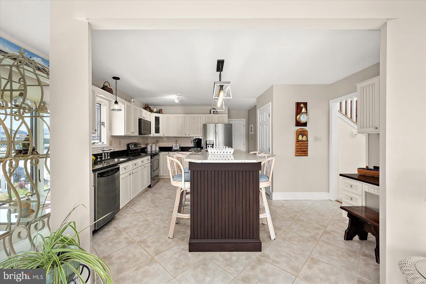 Ocean City, Maryland, 21842, United States, 4 Bedrooms Bedrooms, ,3 BathroomsBathrooms,Residential,For Sale,1942171