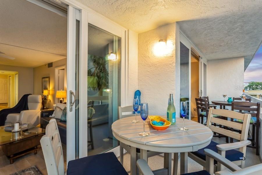 Redington Shores, Florida, 33708, United States, 2 Bedrooms Bedrooms, ,2 BathroomsBathrooms,Residential,For Sale,1838596