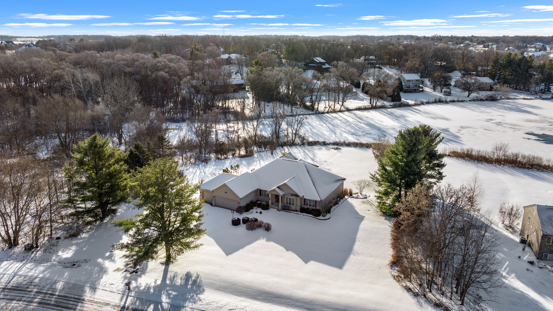 Roscoe, Illinois, 61073, United States, 3 Bedrooms Bedrooms, ,4 BathroomsBathrooms,Residential,For Sale,2011346