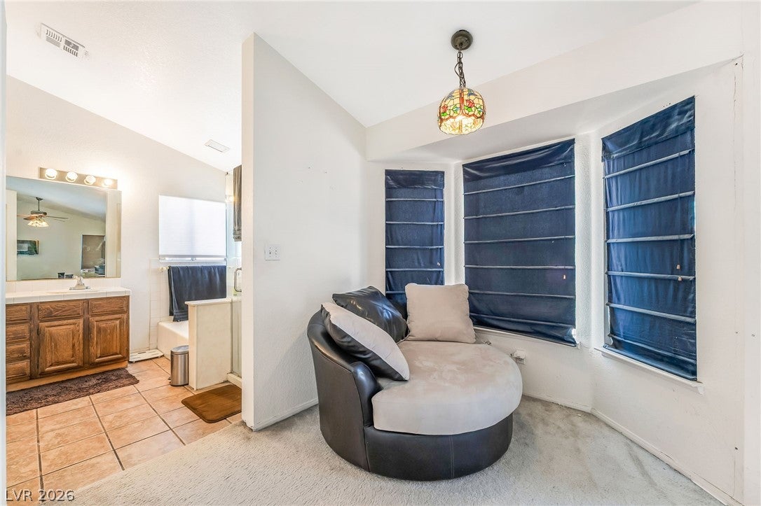Henderson, Nevada, 89014, United States, 4 Bedrooms Bedrooms, ,3 BathroomsBathrooms,Residential,For Sale,2028376