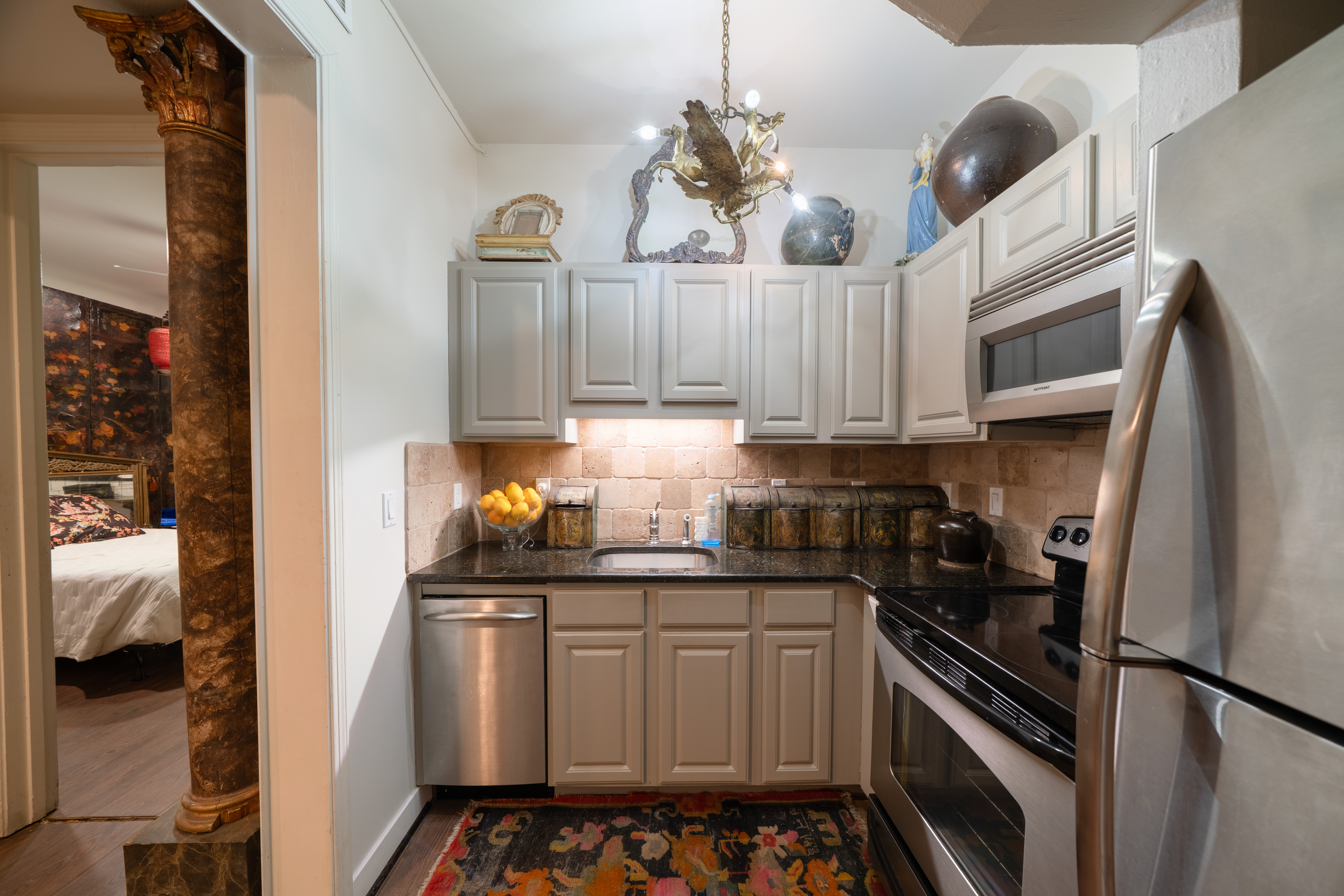  Elegant First-Floor Living at Chateau Dijon - 物件實景