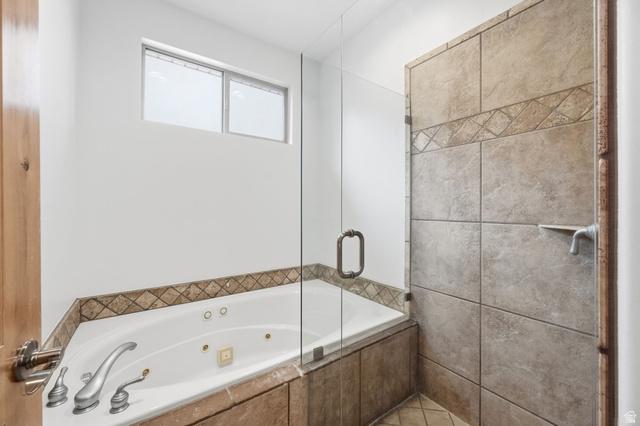 Sandy, Utah, 84092, United States, 3 Bedrooms Bedrooms, ,3 BathroomsBathrooms,Residential,For Sale,2014515