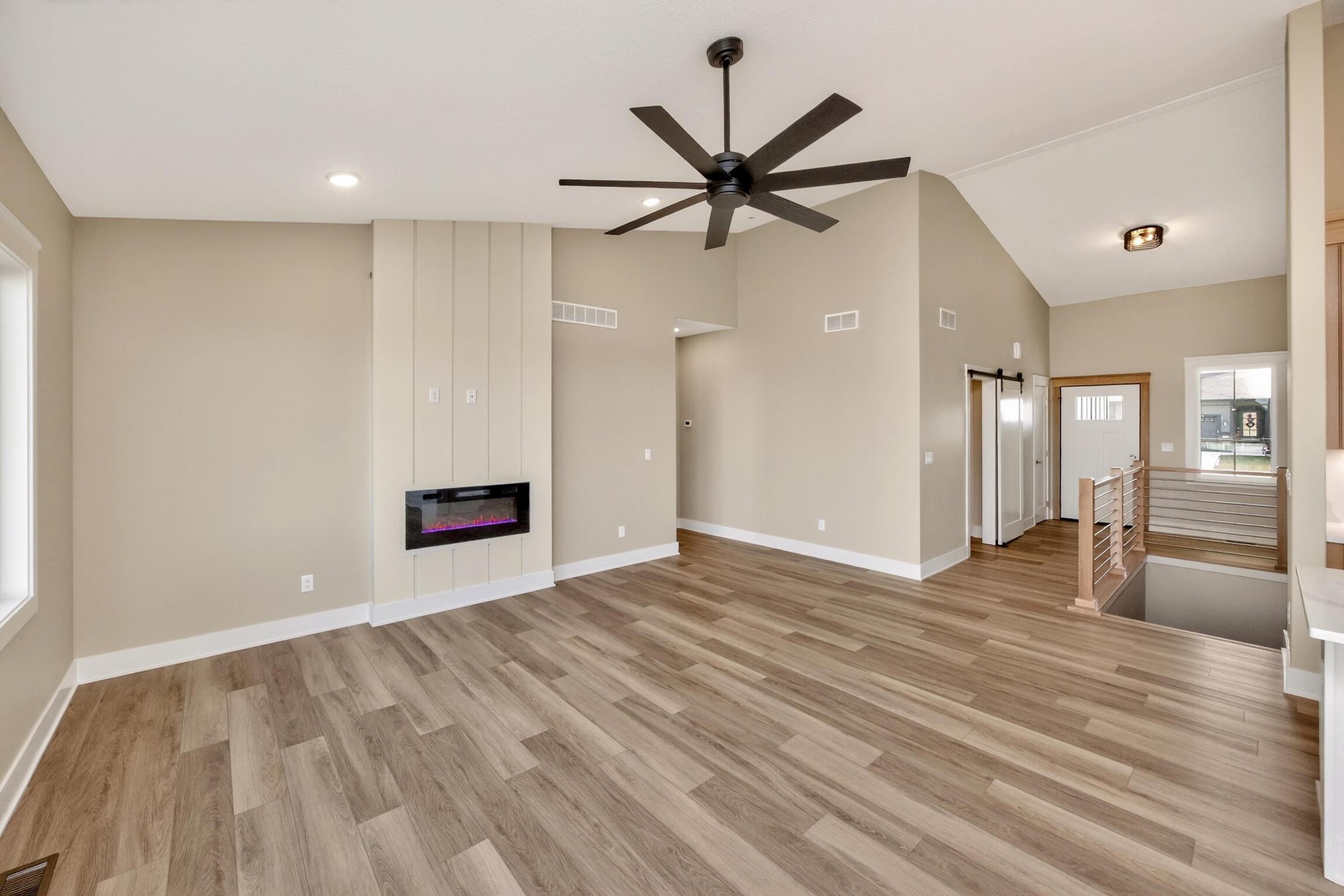 Huxley, Iowa, 50124, United States, 5 Bedrooms Bedrooms, ,3 BathroomsBathrooms,Residential,For Sale,2010428