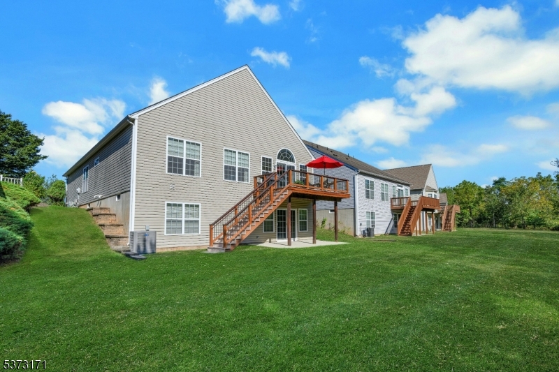 Franklin Twp., New Jersey, 08873, United States, 2 Bedrooms Bedrooms, ,2 BathroomsBathrooms,Residential,For Sale,1947950