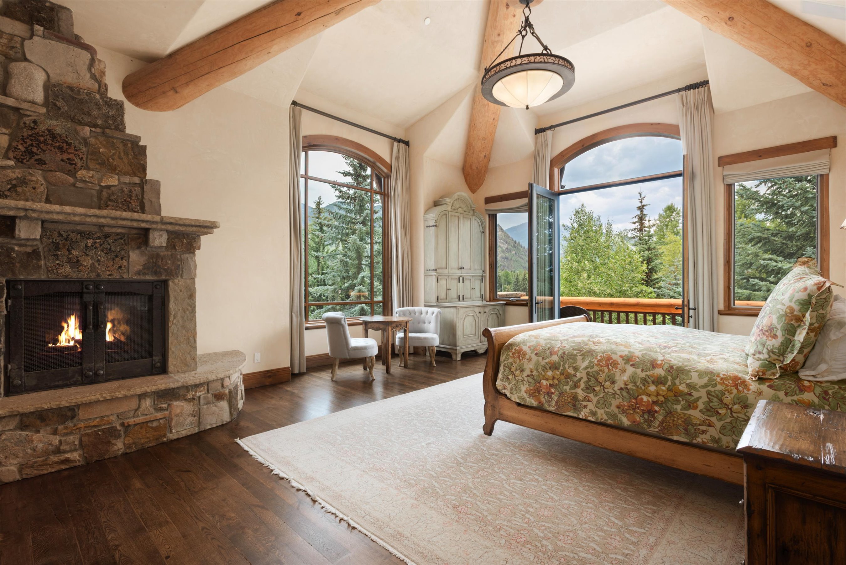  Prestigious Willoughby Way Mountain Home - 物件實景
