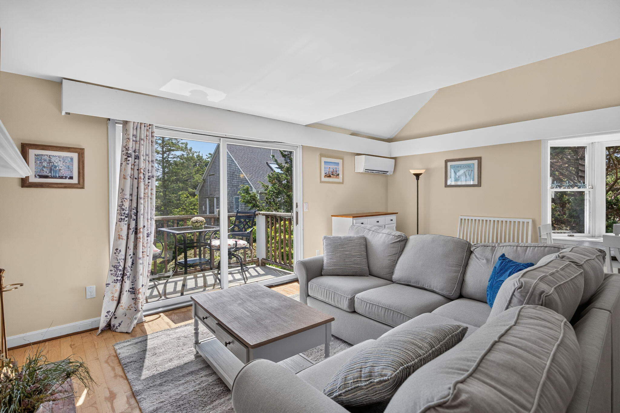  114 Tupper Road UNIT 2A - 物件實景