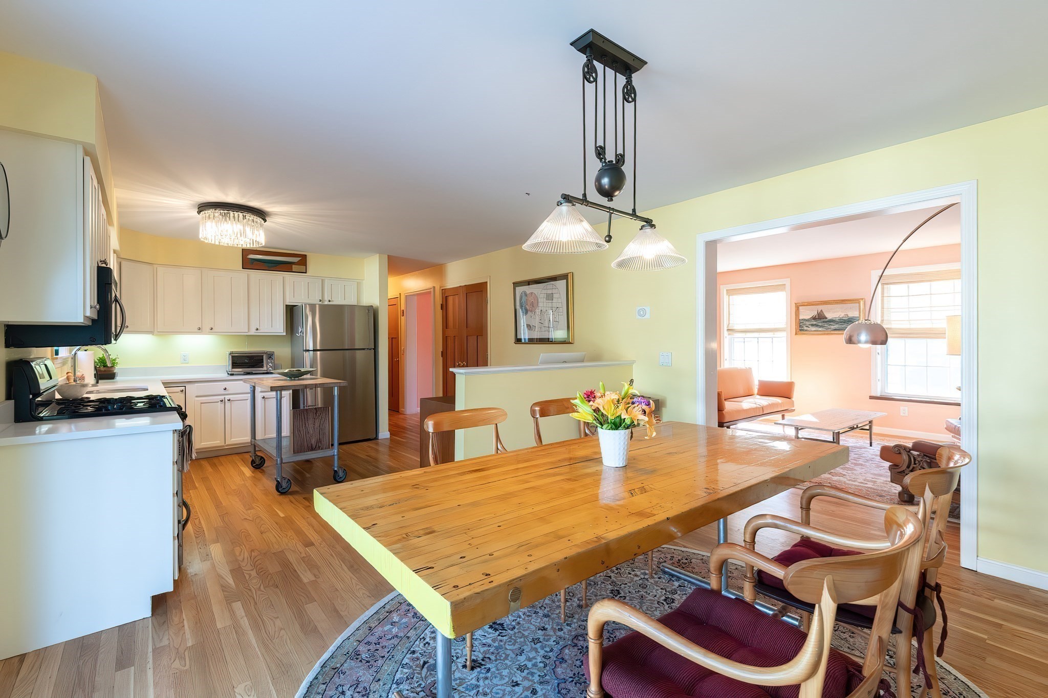 Medford, Massachusetts, 02155, United States, 3 Bedrooms Bedrooms, ,3 BathroomsBathrooms,Residential,For Sale,1987114