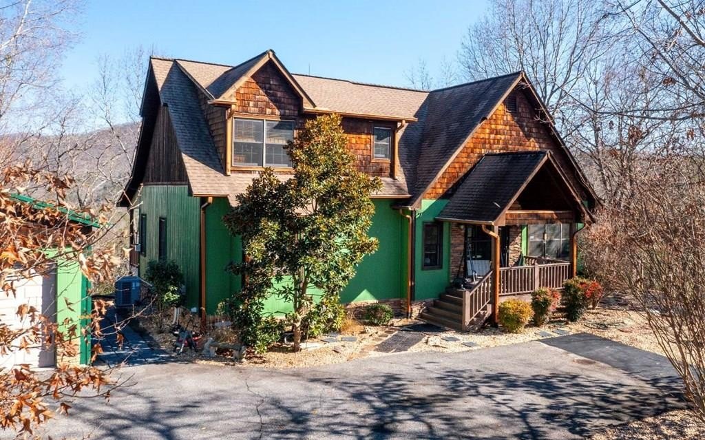 Hiawassee, Georgia, 30546, United States, 3 Bedrooms Bedrooms, ,3 BathroomsBathrooms,Residential,For Sale,1921264