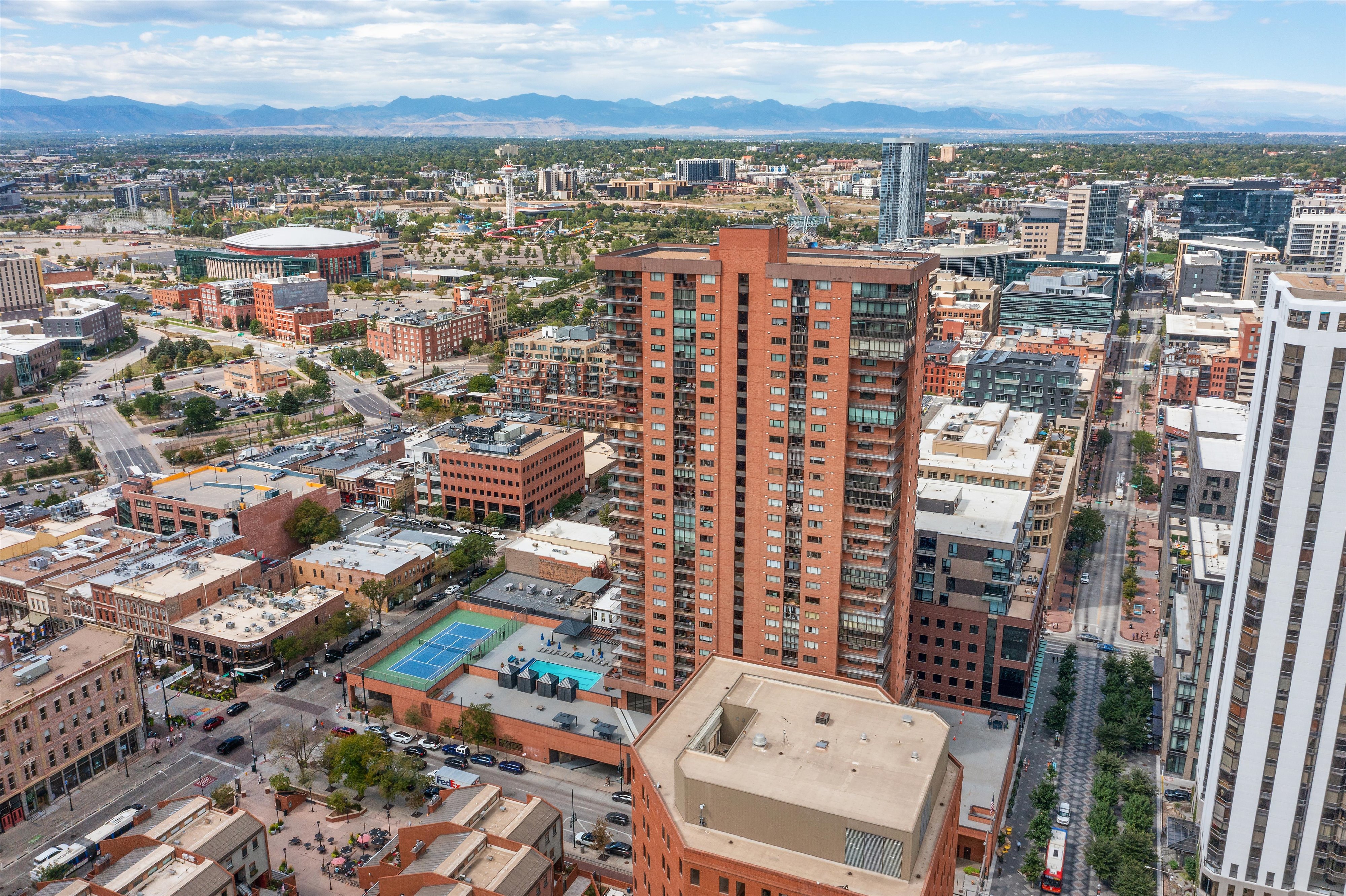  Iconic Larimer Place - 物件實景