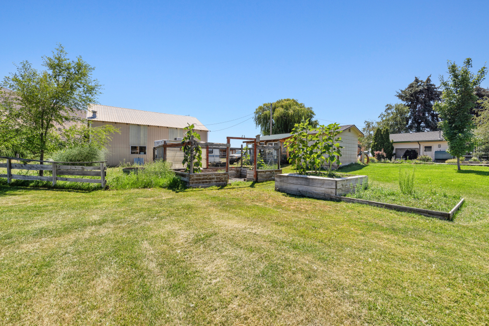 KLAMATH FALLS, Oregon, 97603, United States, 3 Bedrooms Bedrooms, ,2 BathroomsBathrooms,Residential,For Sale,1984285