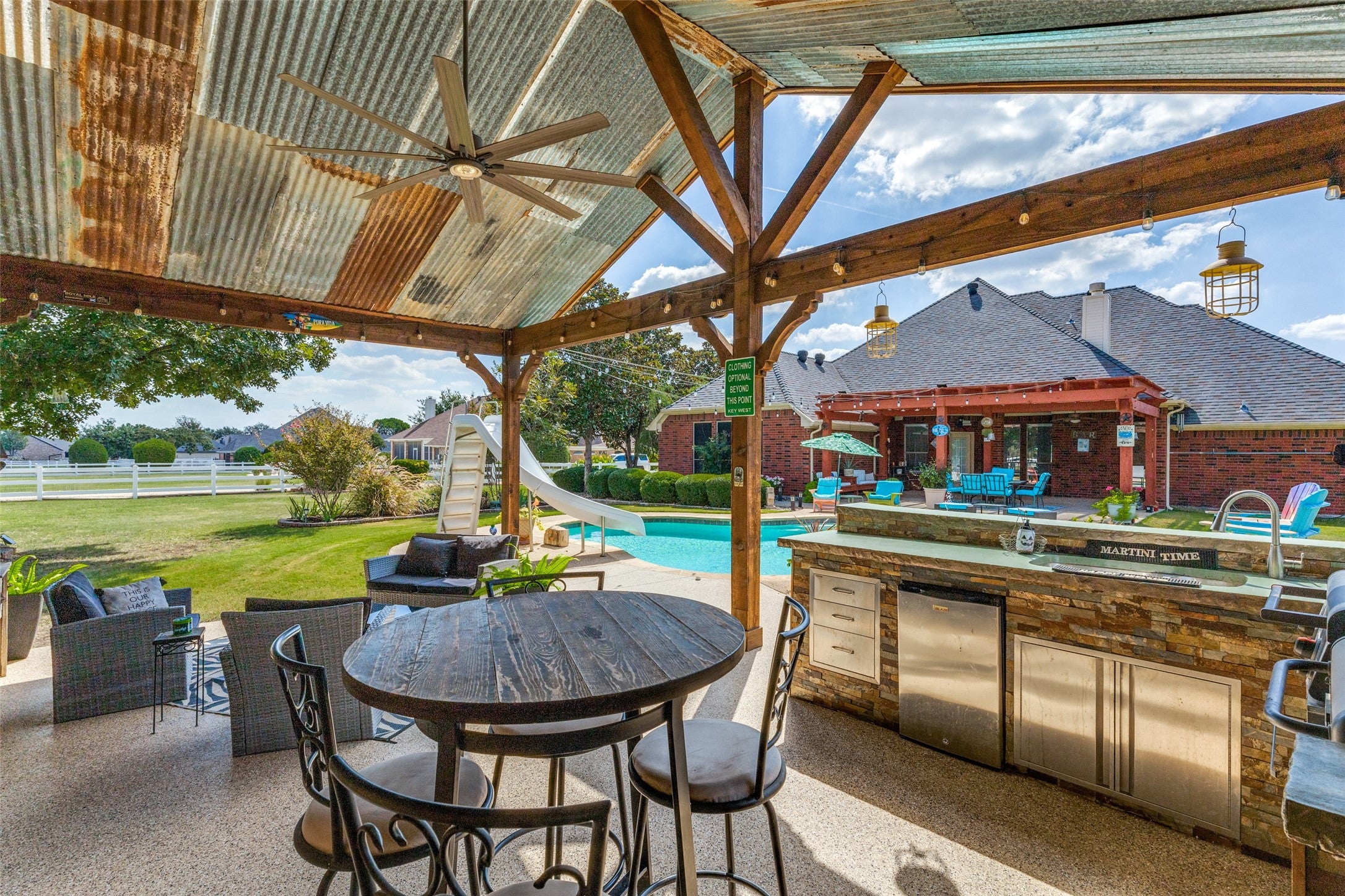 Haslet, Texas, 76052, United States, 4 Bedrooms Bedrooms, ,3 BathroomsBathrooms,Residential,For Sale,1975135