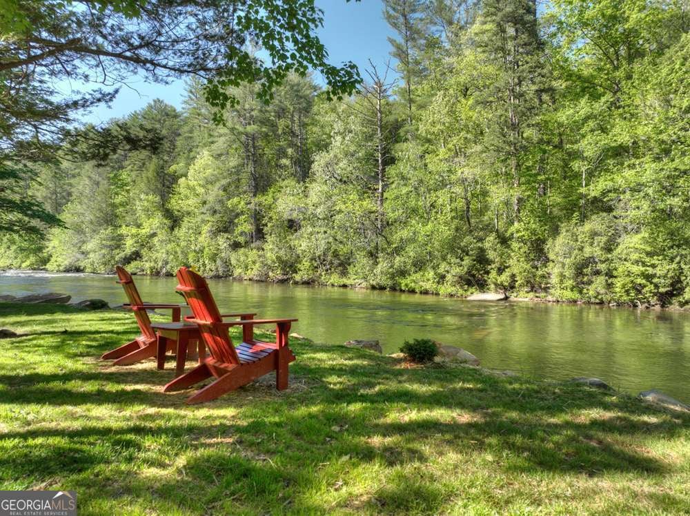 Blue Ridge, Georgia, 30513, United States, 4 Bedrooms Bedrooms, ,3 BathroomsBathrooms,Residential,For Sale,1858936