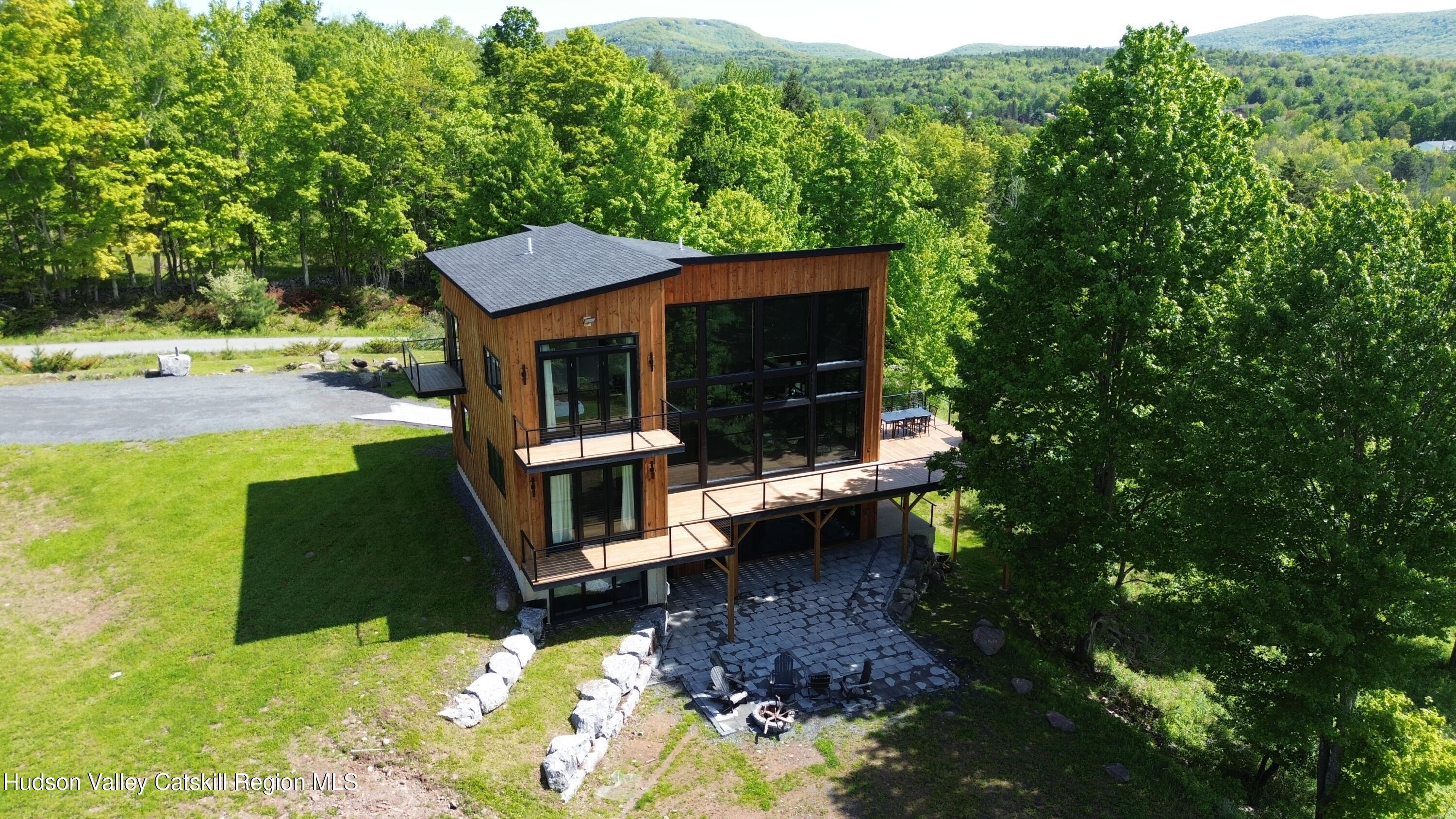 Windham, New York, 12496, United States, 5 Bedrooms Bedrooms, ,5 BathroomsBathrooms,Residential,For Sale,1848875