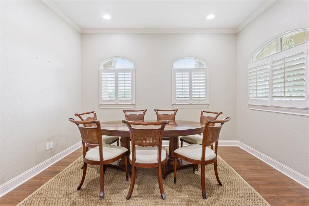 Woodway, Texas, 76712, United States, 3 Bedrooms Bedrooms, ,3 BathroomsBathrooms,Residential,For Sale,1927534